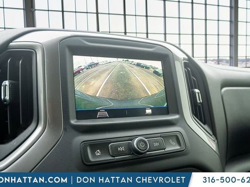 Used 2021 Chevrolet Silverado 1500 Custom Trail Boss AWD/4WD image 10