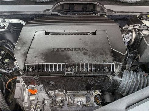 Used 2025 Honda Pilot Black Edition image 23