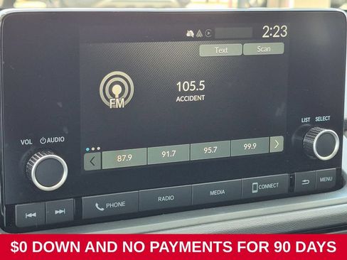 Used 2025 Honda Accord SE image 18