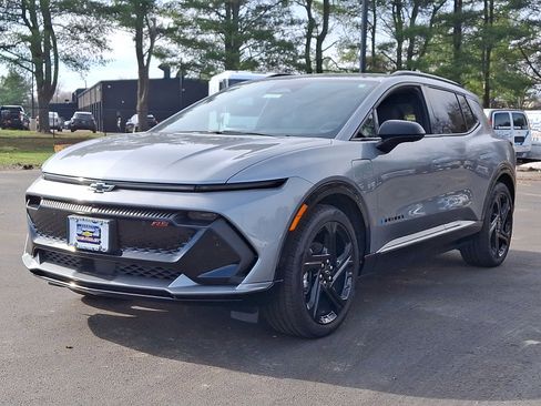 New 2025 Chevrolet Equinox EV RS w/ Active Safety Package 3 image 10