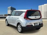 Used 2021 Kia Soul LX image 3