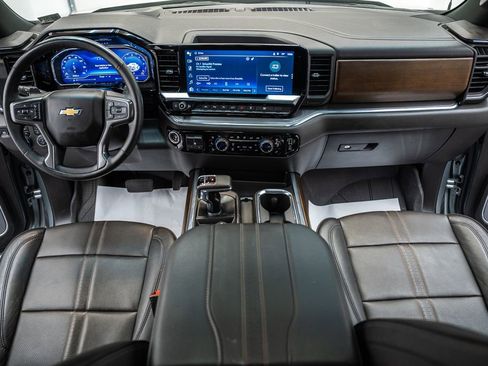 Used 2024 Chevrolet Silverado 1500 High Country w/ High Country Premium Package image 25