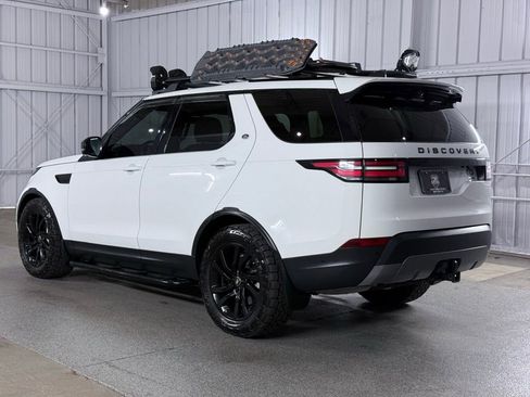 Used 2020 Land Rover Discovery HSE image 10