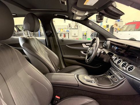 Used 2023 Mercedes-Benz E 350 4MATIC Sedan image 30