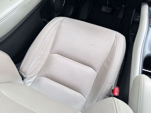 Used 2022 Honda HR-V EX-L image 30