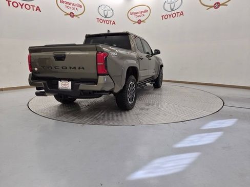 Used 2026 Toyota Tacoma TRD Sport AWD/4WD image 6