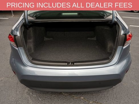 Used 2026 Toyota Corolla LE FWD image 5