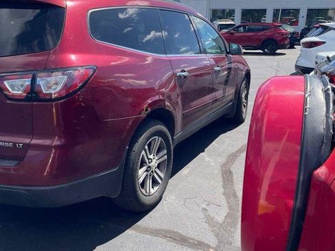Used 2016 Chevrolet Traverse LT AWD/4WD image 3