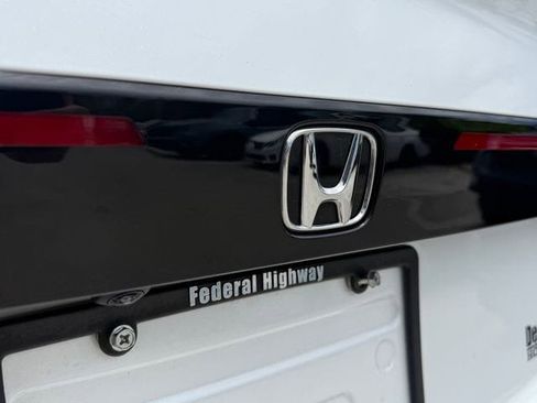 Used 2023 Honda Accord LX image 17