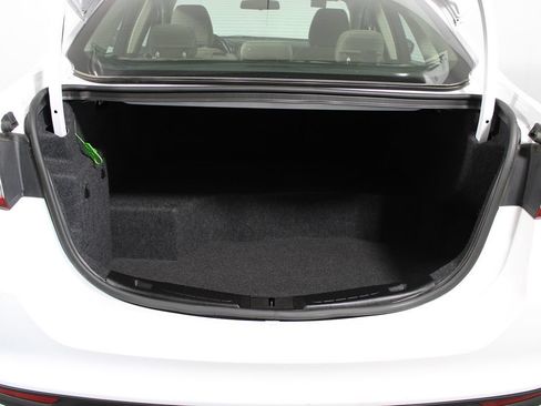 Used 2018 Ford Fusion S FWD image 20