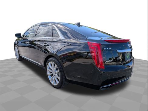 Used 2017 Cadillac XTS Luxury w/ Driver Awareness Package FWD image 6