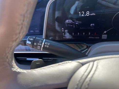 Certified 2022 Cadillac Escalade Sport Platinum image 34