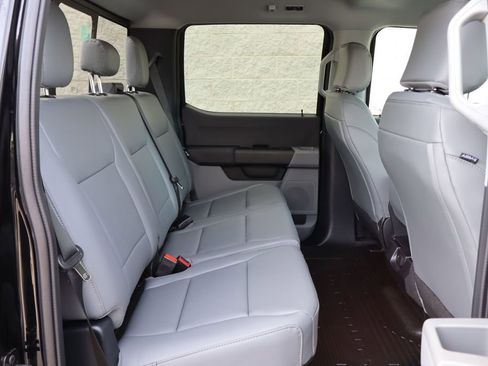 New 2026 Ford F250 XL AWD/4WD image 32