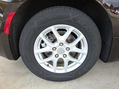 Used 2017 Chrysler Pacifica LX image 56