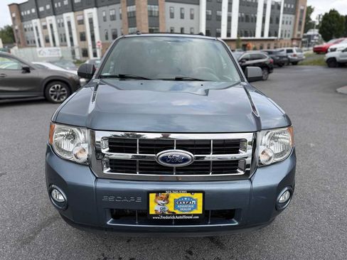 Used 2012 Ford Escape XLT FWD image 2