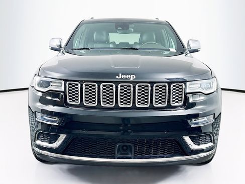 Used 2017 Jeep Grand Cherokee Summit image 2