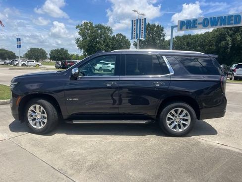 Used 2025 Chevrolet Tahoe Premier RWD image 3