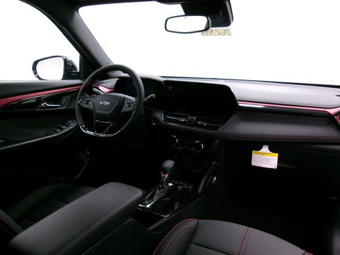 New 2026 Chevrolet TrailBlazer RS w/ Convenience Package AWD/4WD image 3