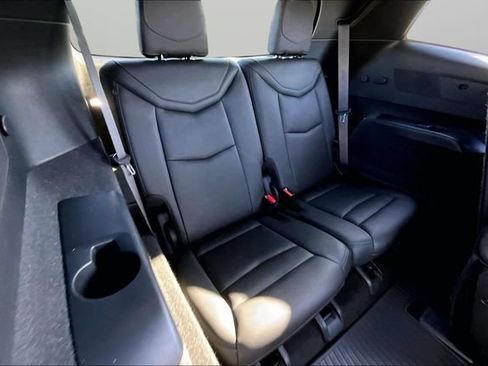 Used 2020 Cadillac XT6 Premium Luxury AWD/4WD image 28