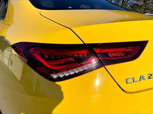 Used 2020 Mercedes-Benz CLA 250 image 28
