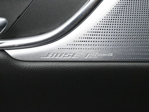 Used 2022 Cadillac XT5 Premium Luxury image 32