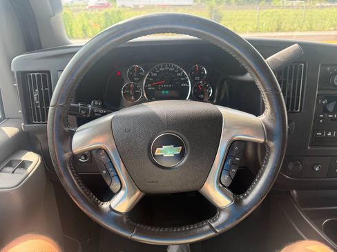 Used 2016 Chevrolet Express 3500 LT w/ LT Preferred Equipment Group RWD image 13