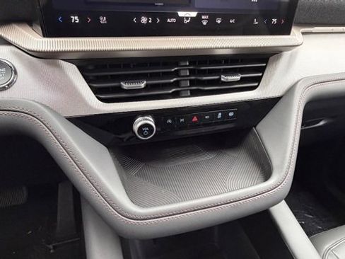 New 2026 Ford Explorer Active image 18