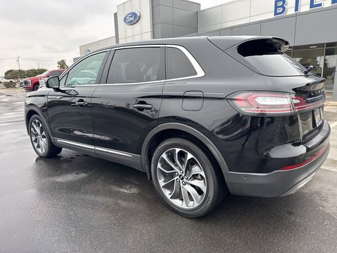 Used 2022 Lincoln Nautilus Reserve w/ Equipment Group 201A image 4