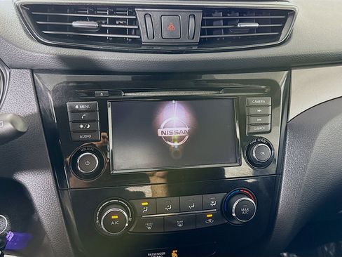 Used 2020 Nissan Rogue Sport S AWD/4WD image 18