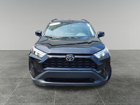 Certified 2025 Toyota RAV4 XLE FWD image 2