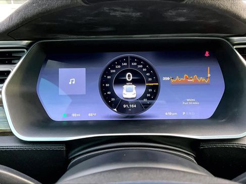 Used 2014 Tesla Model S 60 image 25