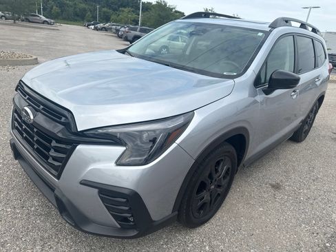 Used 2024 Subaru Ascent Onyx Edition AWD/4WD image 1
