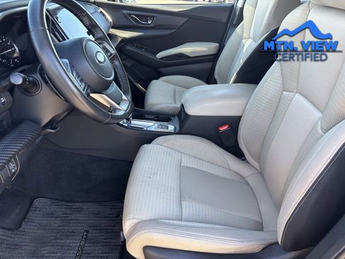 Used 2024 Subaru Ascent Premium w/ Convenience Package image 19