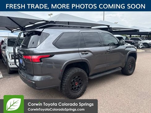 Used 2023 Toyota Sequoia TRD Pro AWD/4WD image 9