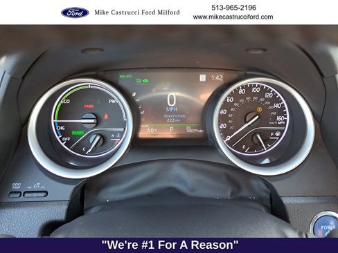 Used 2022 Toyota Camry XLE image 12