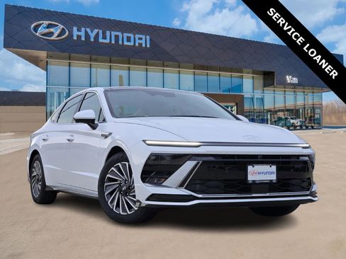 New 2025 Hyundai Sonata Limited image 1