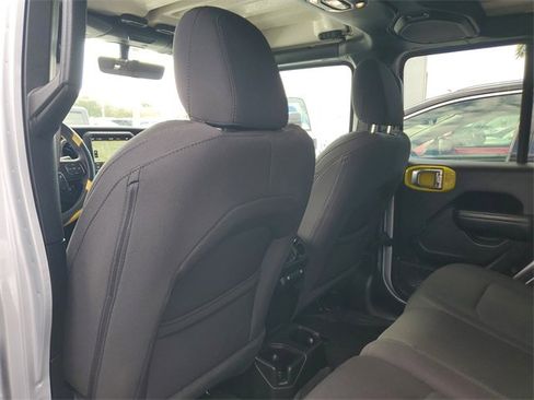 Used 2023 Jeep Wrangler Willys image 28
