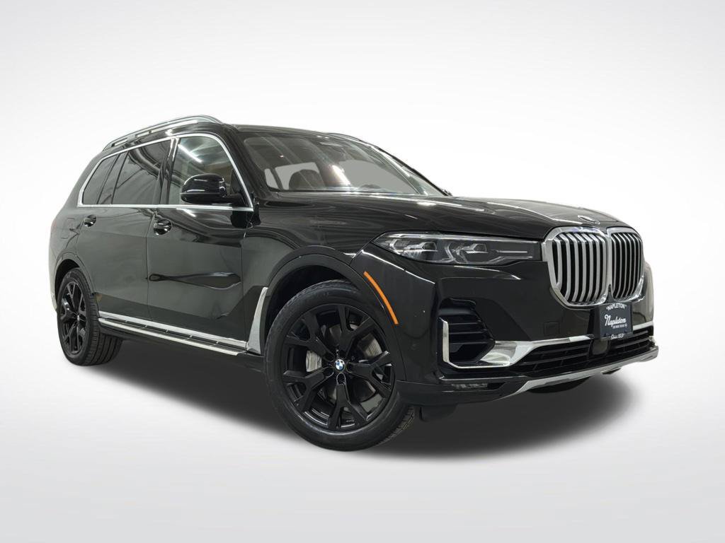 Used 2022 BMW X7 xDrive40i w/ Executive Package AWD/4WD image 4