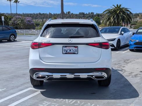 Used 2026 Mercedes-Benz GLC 300 4MATIC image 7