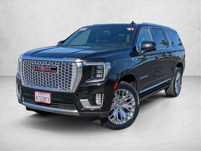 Used 2021 GMC Yukon XL Denali w/ Denali Premium Package