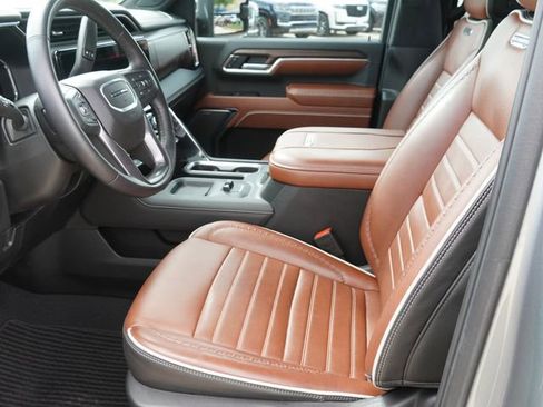 Used 2024 GMC Sierra 2500 Denali Ultimate AWD/4WD image 20