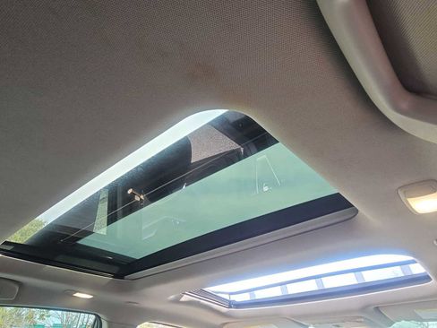 Used 2019 Nissan Maxima 3.5 SL w/ Floor Mat Group image 22