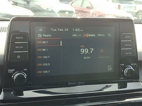 Used 2021 Kia Seltos EX image 16