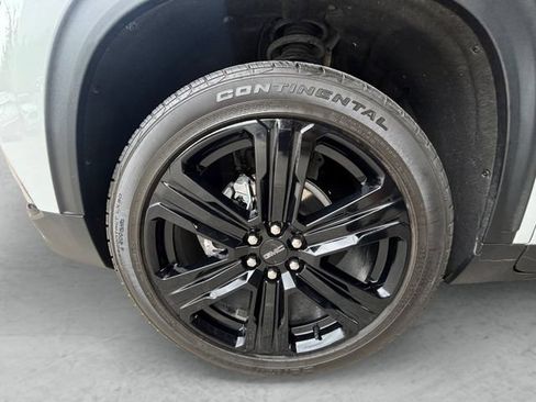 Used 2026 GMC Acadia Elevation w/ Black Edition FWD image 29