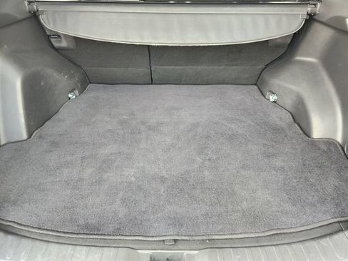 Used 2023 Toyota RAV4 XLE Premium FWD image 33