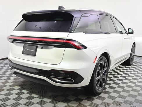 New 2026 Lincoln Nautilus Reserve AWD/4WD image 6