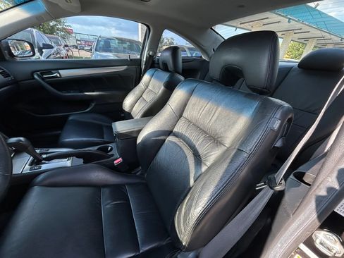 Used 2006 Honda Accord EX-L image 9