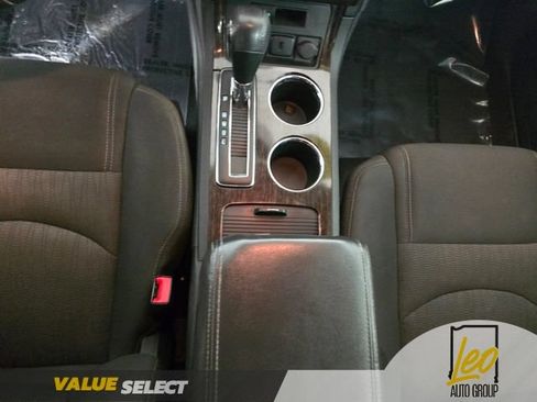 Used 2015 Chevrolet Traverse LT FWD image 14