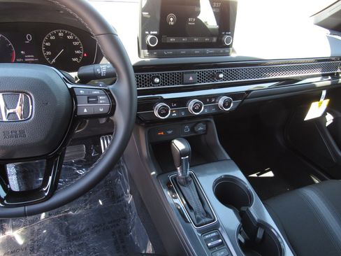 New 2026 Honda Civic Sport image 14