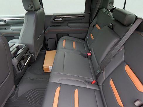 New 2026 GMC Sierra 2500 AT4 w/ AT4 Premium Plus Package image 23